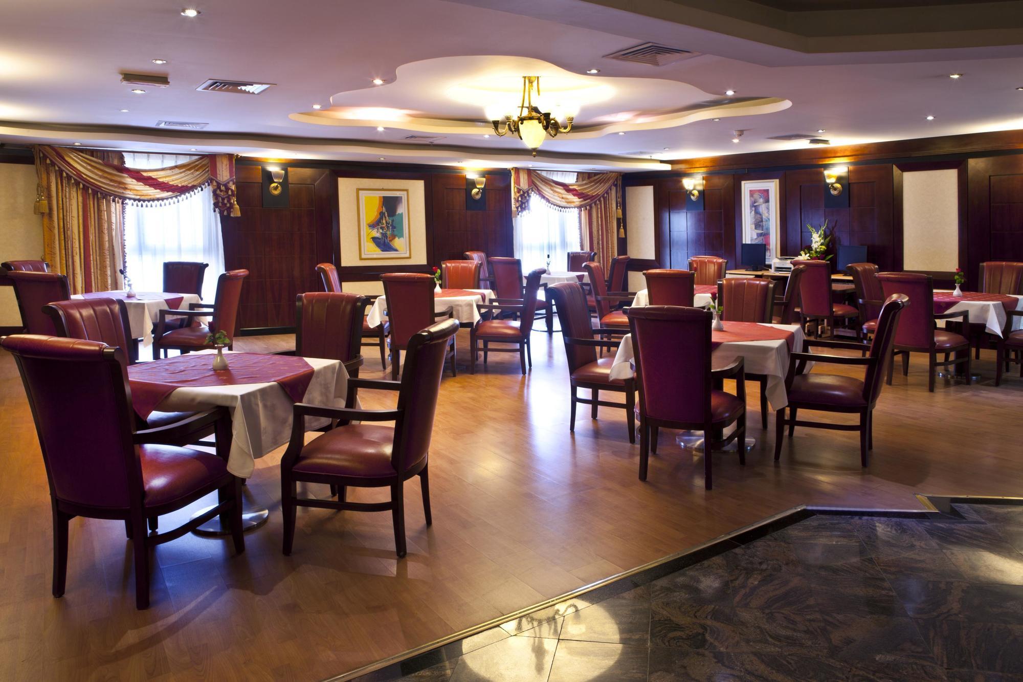 Landmark Plaza Hotel Dubai Esterno foto