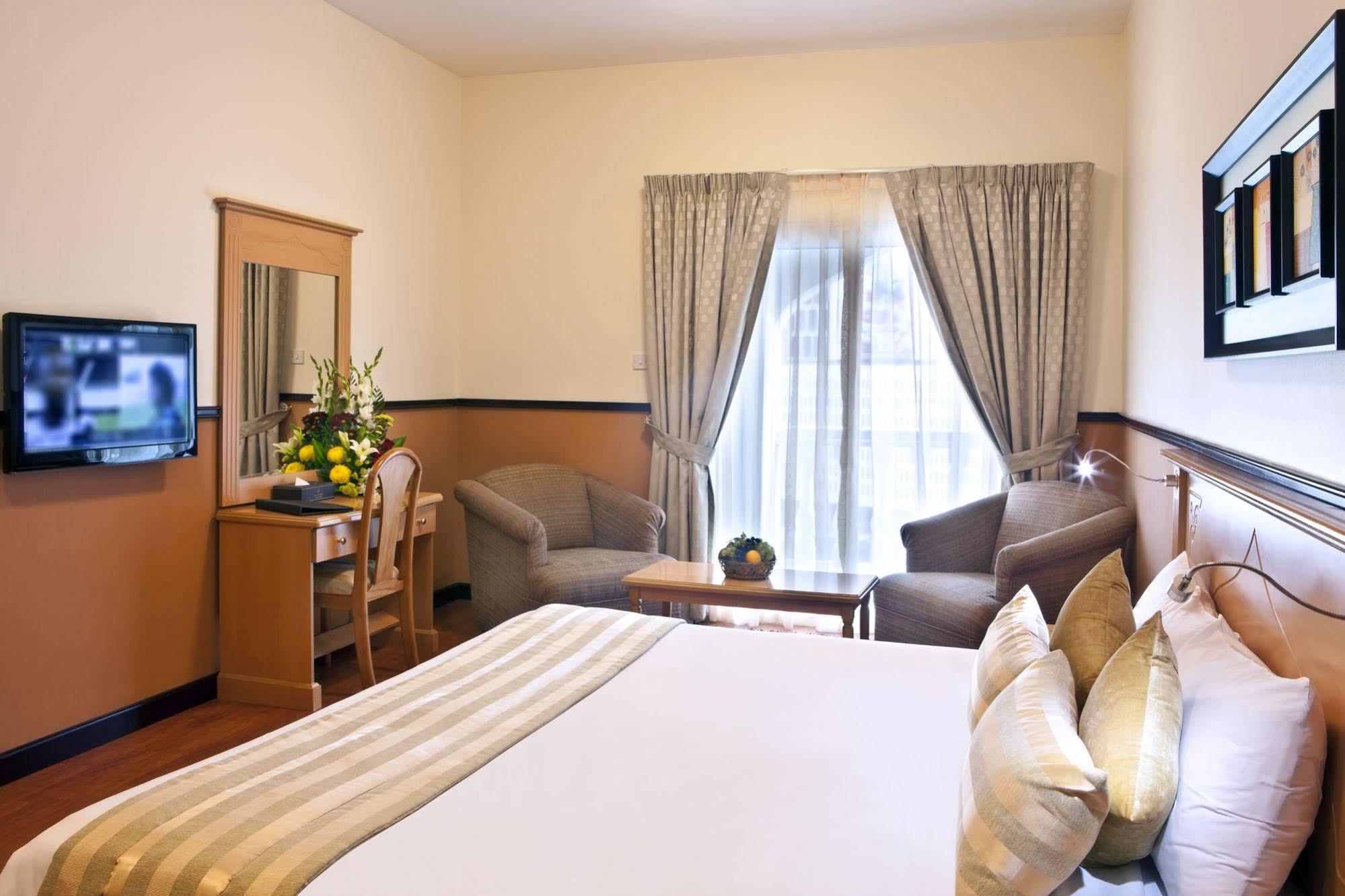 Landmark Plaza Hotel Dubai Esterno foto