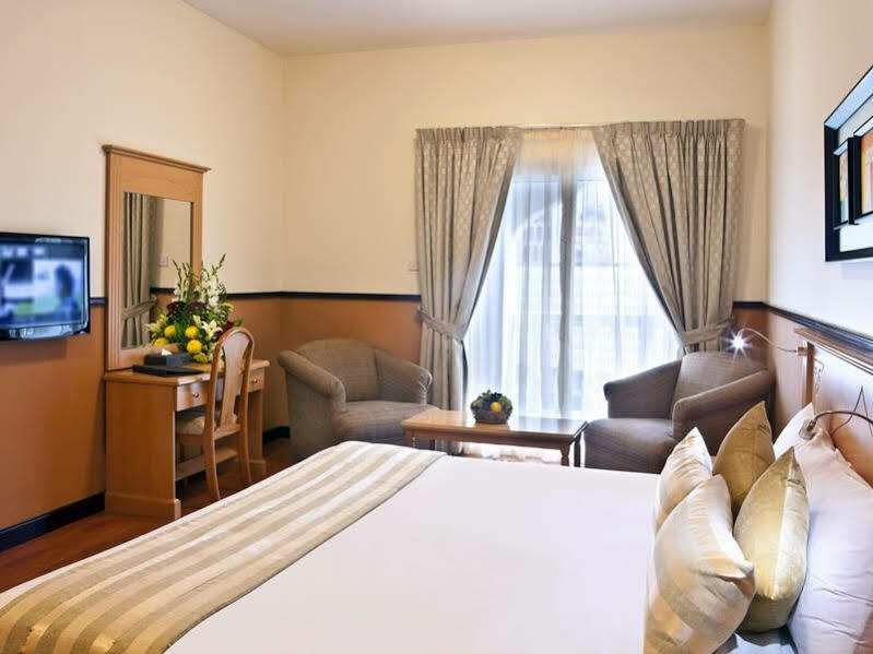 Landmark Plaza Hotel Dubai Esterno foto